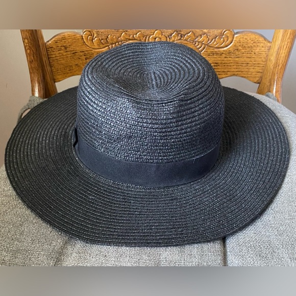 Banana Republic Women’s Sun Hat - Picture 1 of 4